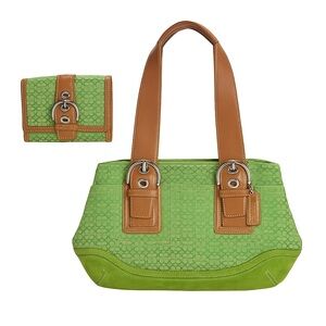 F10927 Kiwi Green Coach Soho Tote